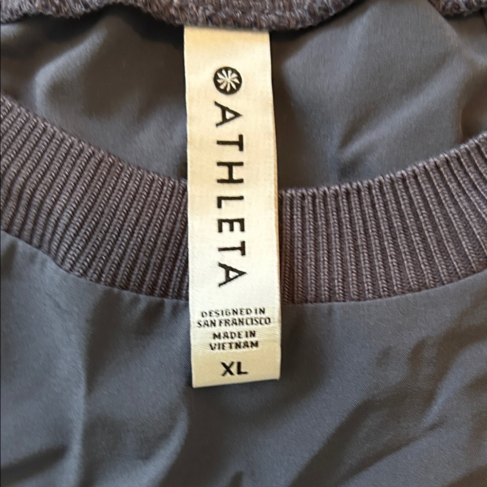 Athleta Women's Sleeveless Navy Muscle Tee - Picture 2 of 2